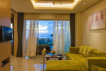 Sea View Suite