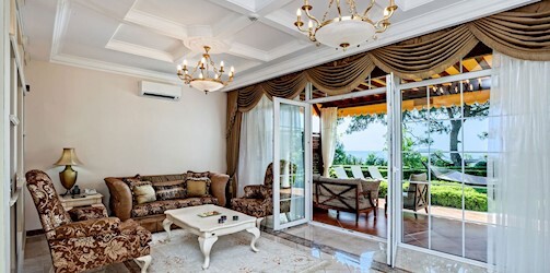 Deluxe Villa